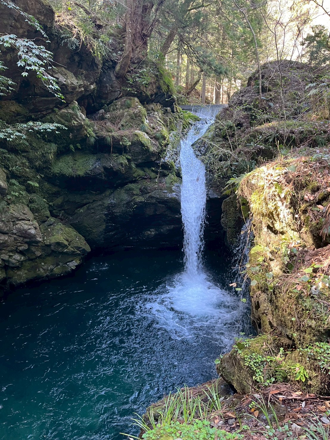 岐阜県粥川での天然石浄化